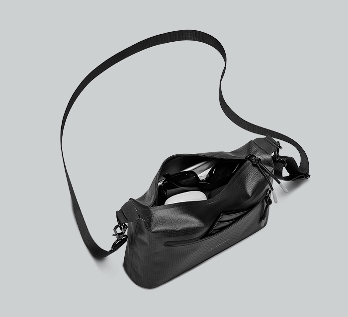 Lightweight DuoSeal Crossbody – Waterproof, durable & easy to carry